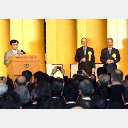 経済3団体共催2016新年祝賀パーティー(C)日刊ゲンダイ