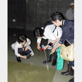 もう開場はムリ…(C)日本共産党都議団