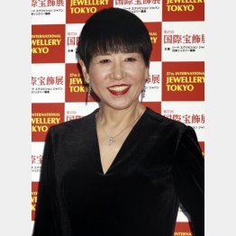 紅白落選には触れず…