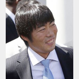 1年7億円で合意