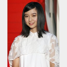 妹の上白石萌歌