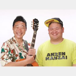 ANZEN漫才のみやぞん(左)とあらぽん