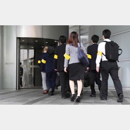 電通には家宅捜査が入った